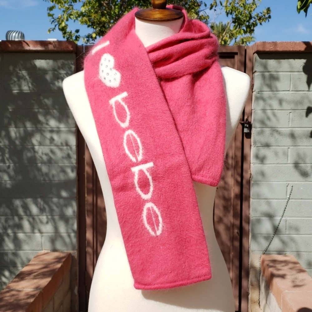 Bebe scarf